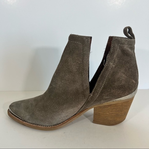 JEFFREY CAMPBELL Cromwell Cutout Western Boot sz 7.5 - Picture 13 of 16